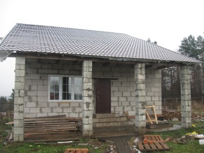 Строительство одноэтажного дома из пеноблоков: преимущества и этапы